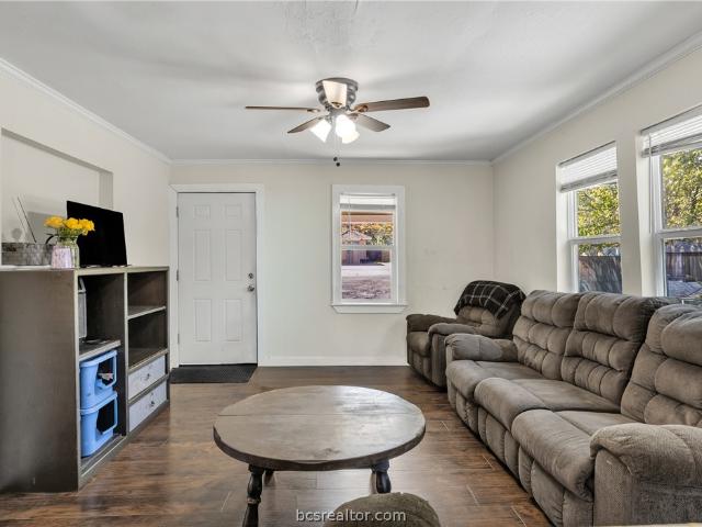 House for sale in Bryan, Brazos County