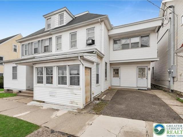 House for sale in Easton, Pennsylvania