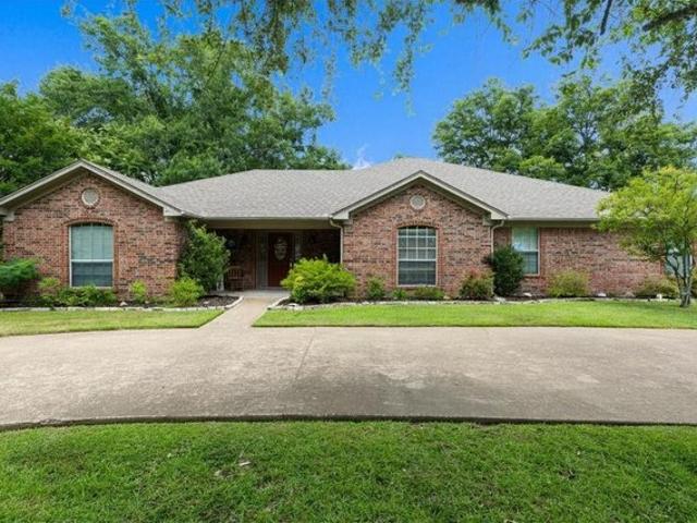 House for sale in Gilchrist, Texas
