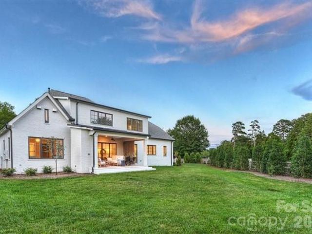 House for sale in Mecklenburg, North Carolina