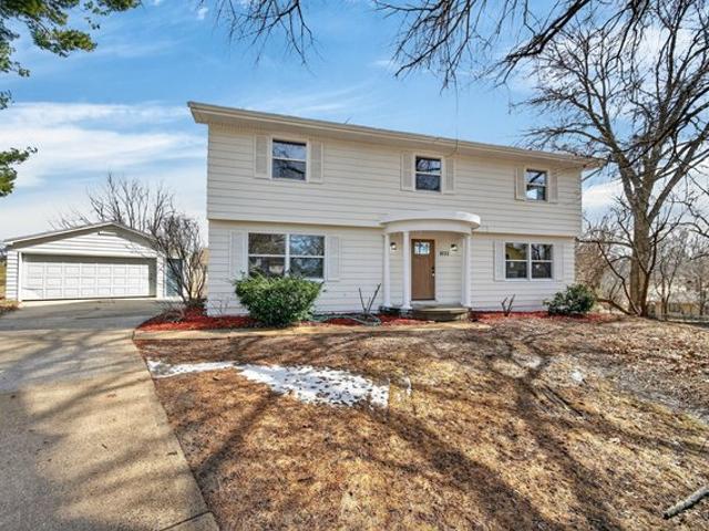 House for sale in Windsor Heights, Iowa