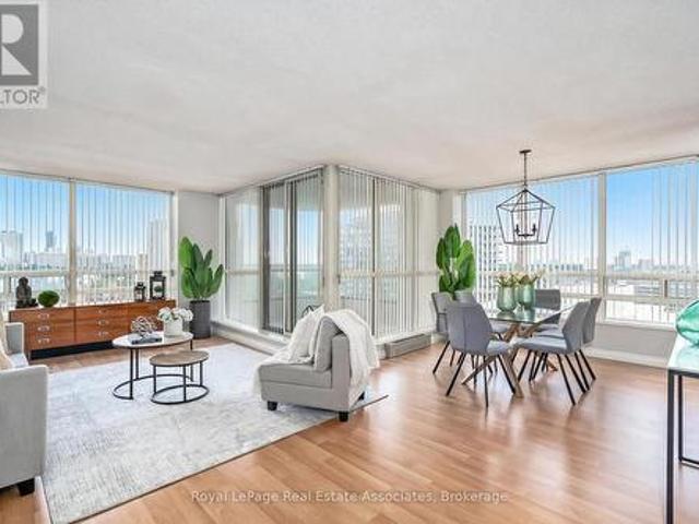 Condo for sale in Mississauga, Ontario