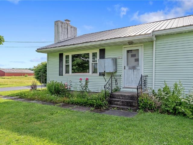 House for sale in Central Square, New York