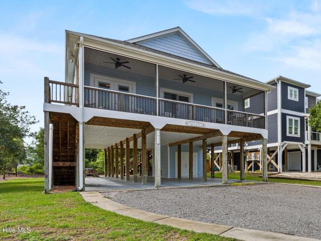 House for sale in Oak Island, North Carolina