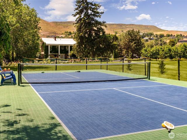 Commercial for sale in Wenatchee, Washington