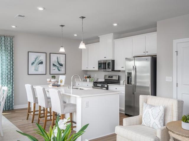 Condo for sale in Virginia