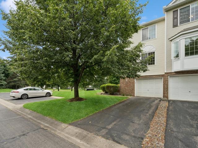 Townhouse for sale in Otsego
