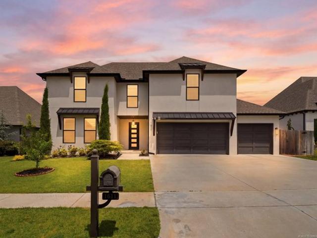 House for sale in Jenks, Oklahoma