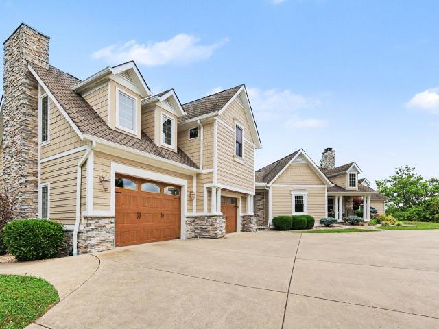 House for sale in Peach Grove, Butler