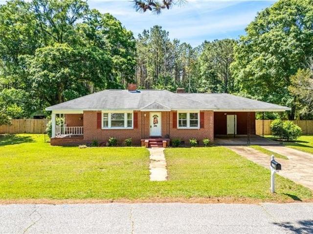 House for sale in Valley, Alabama