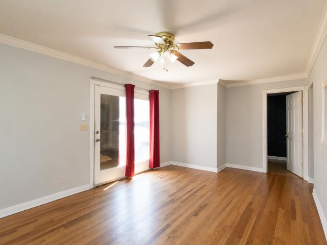 House for sale in Crest Hill, Illinois