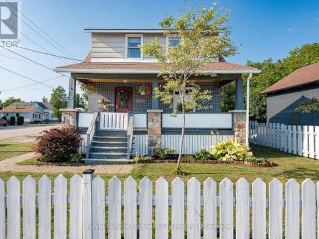 House for sale in North Bay, Ontario