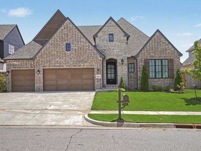 House for sale in Jenks, Oklahoma