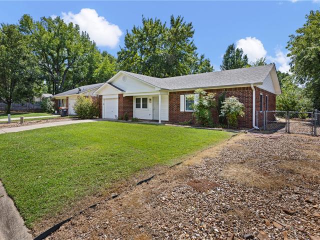 House for sale in Spring Lake Apartments, Russellville