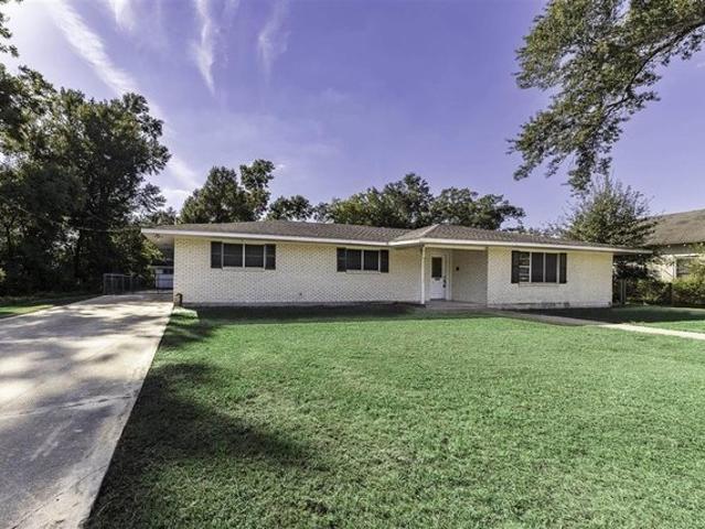 House for sale in Vinton, Louisiana