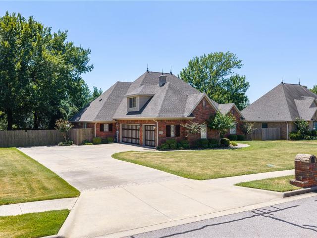 House for sale in Fort Smith, Sebastian County