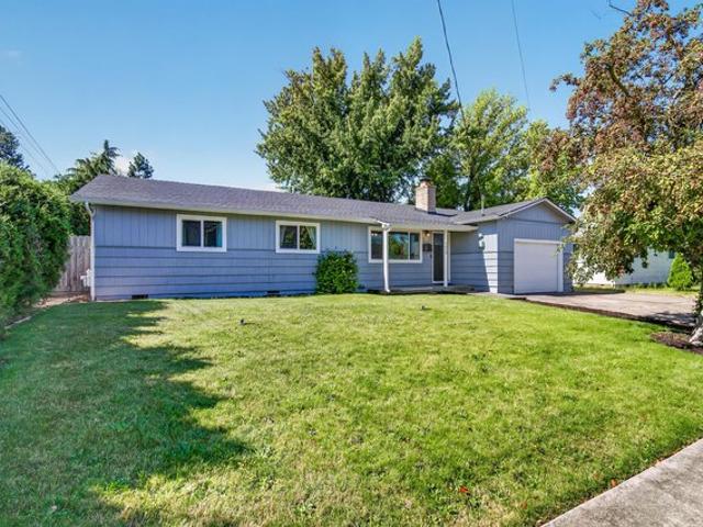 House for sale in Oregonia