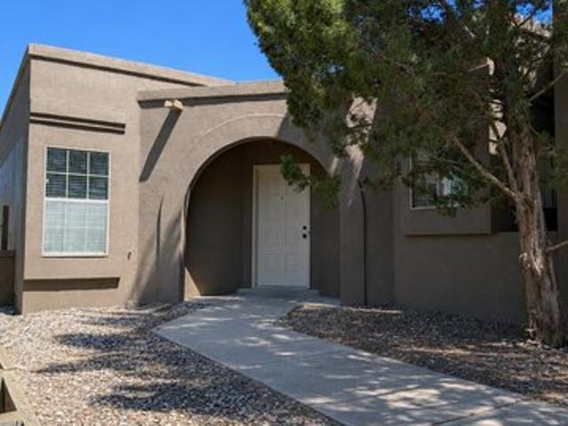 Townhouse for sale in Rio Rancho, New Mexico