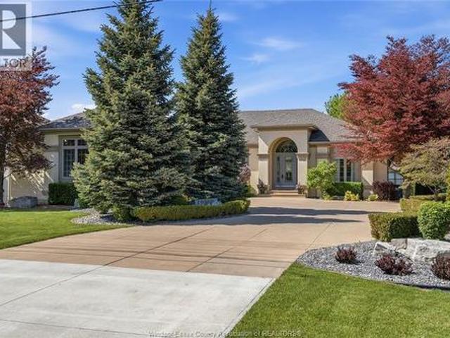 House for sale in Kingsville, Ontario