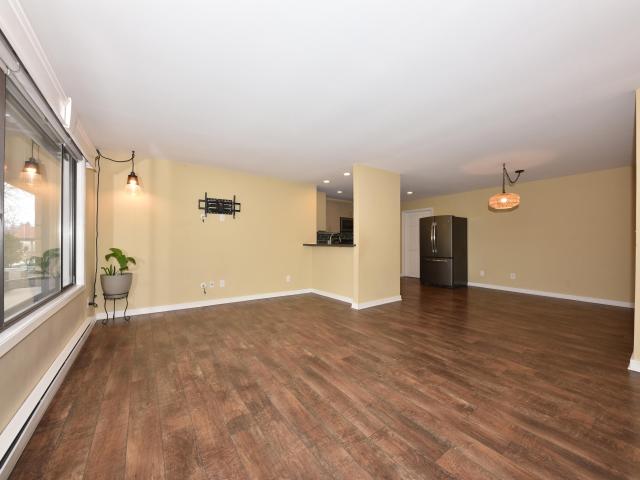Condo for sale in New Berlin, Wisconsin