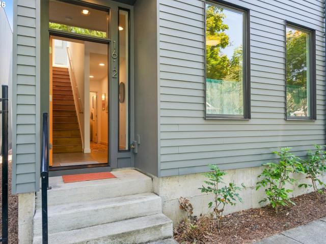 Townhouse for sale in Oregonia