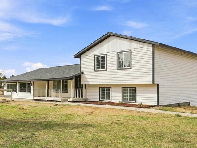 House for sale in Deer Park, Washington
