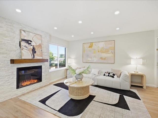 Townhouse for sale in Campbell, Santa Clara County