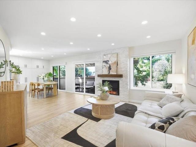 Townhouse for sale in Los Gatos, Santa Clara County
