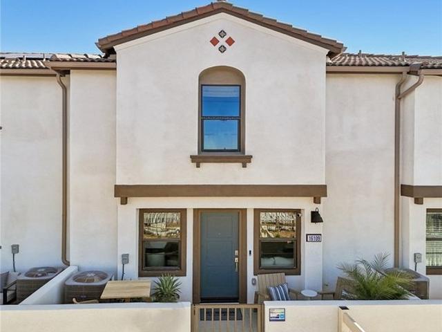 Townhouse for sale in Fontana, California