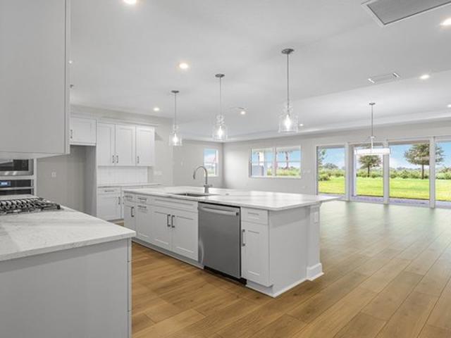 House for sale in Tavares, Florida