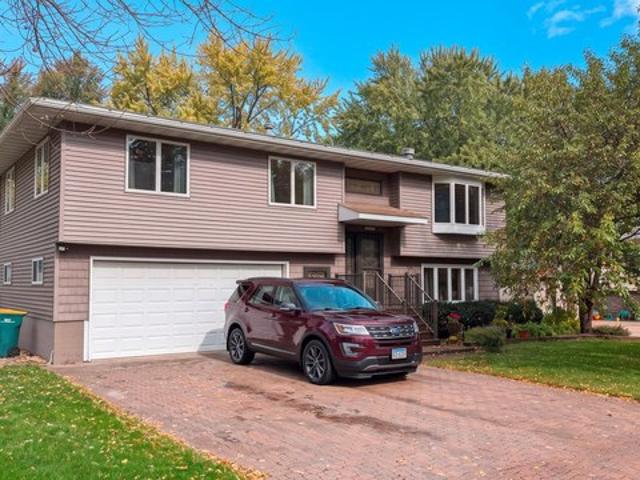 House for sale in Albert Lea, Freeborn County