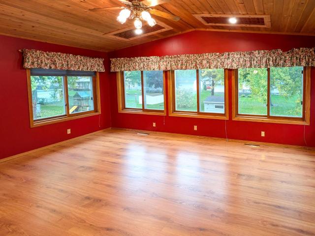 House for sale in Albert Lea, Freeborn County