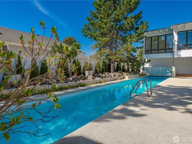 House for sale in Point Roberts, Whatcom County