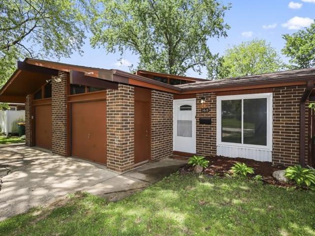 Townhouse for sale in Lockport, Illinois