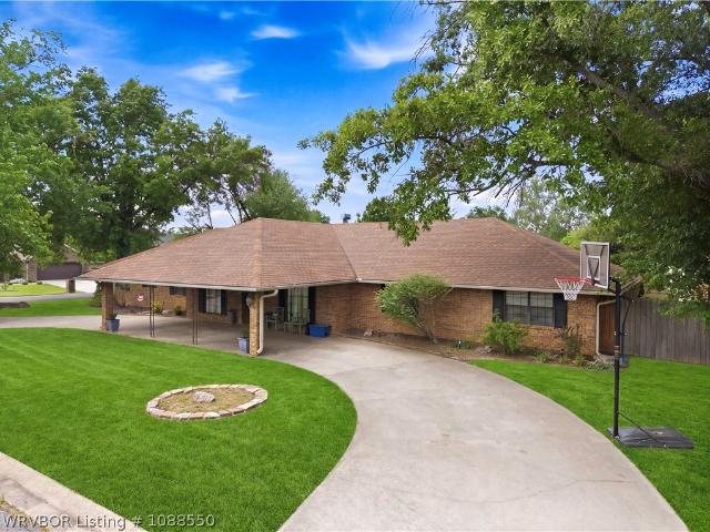 House for sale in Sallisaw, Oklahoma