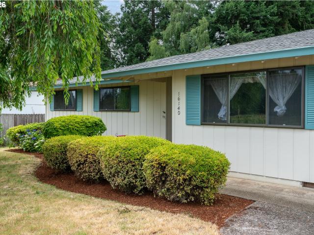 House for sale in Oregonia