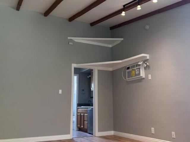 Property for rent in Canoga Park, California