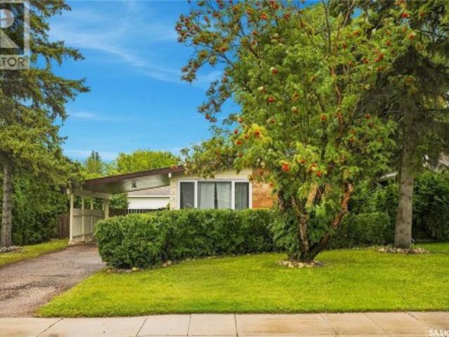 House for sale in Saskatoon, Saskatchewan