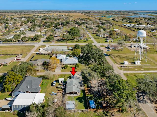 House for sale in Danbury, Texas