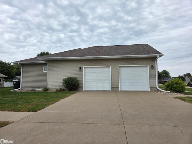 House for sale in Burlington, Iowa