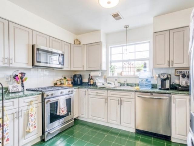 Property for rent in Linden, New Jersey