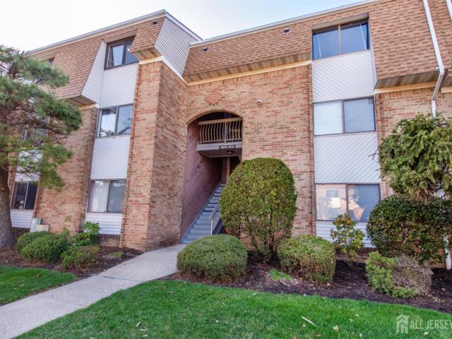 Condo for sale in Edison, New Jersey