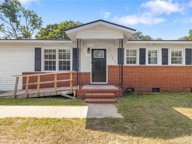 House for sale in Fayetteville, North Carolina