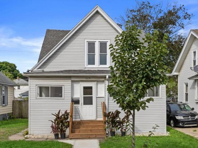 House for sale in Racine, Wisconsin