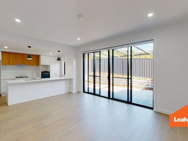 Townhouse for rent in Mount Hutton, Newcastle-Maitland