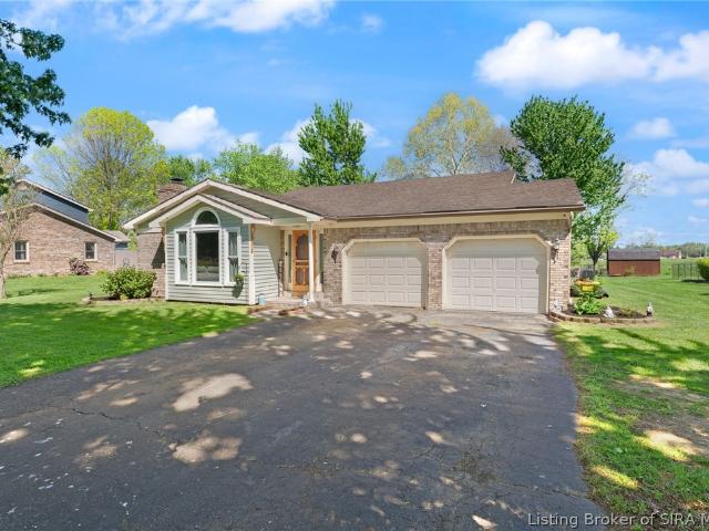 House for sale in Scottsburg, Indiana