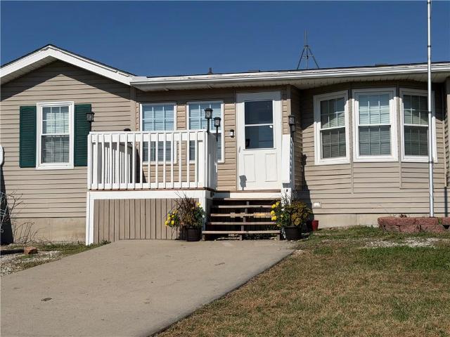 House for sale in Lansing, Leavenworth County