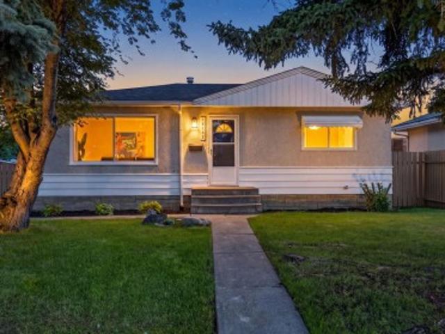 House for sale in Wedgewood, Alberta