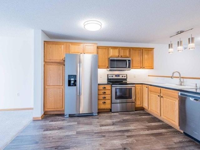 Condo for sale in Prior Lake, Scott County