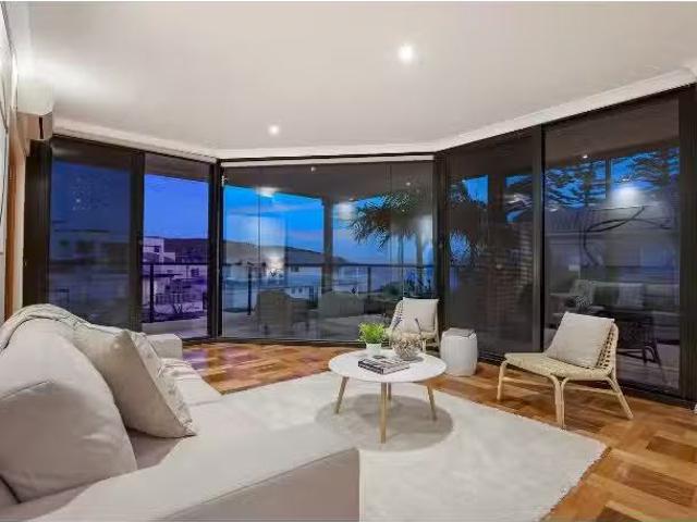 Condo for rent in Umina Beach, New South Wales